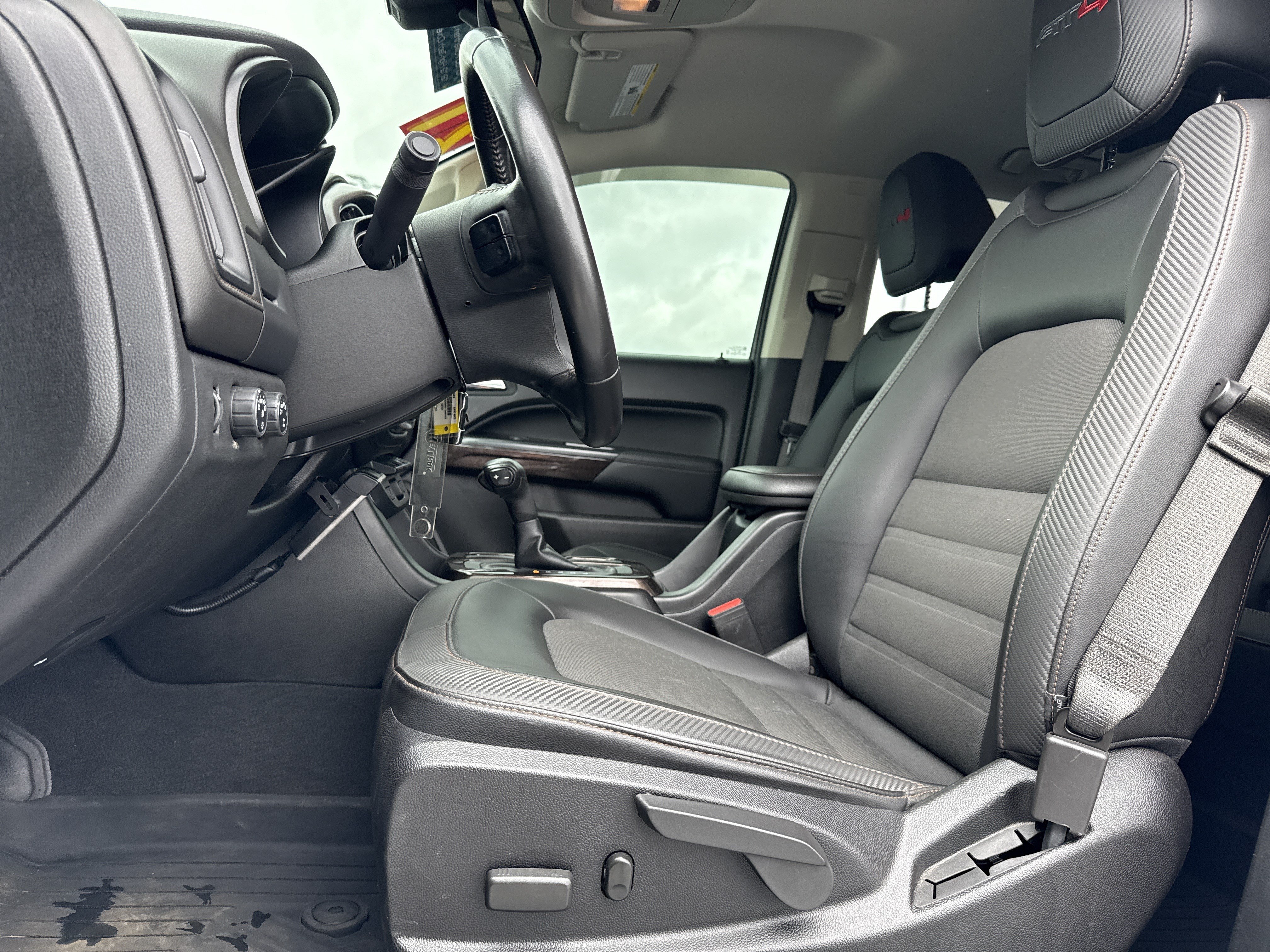 Used 2021 GMC Canyon AT4 w/ Trailering Package AWD/4WD image 13
