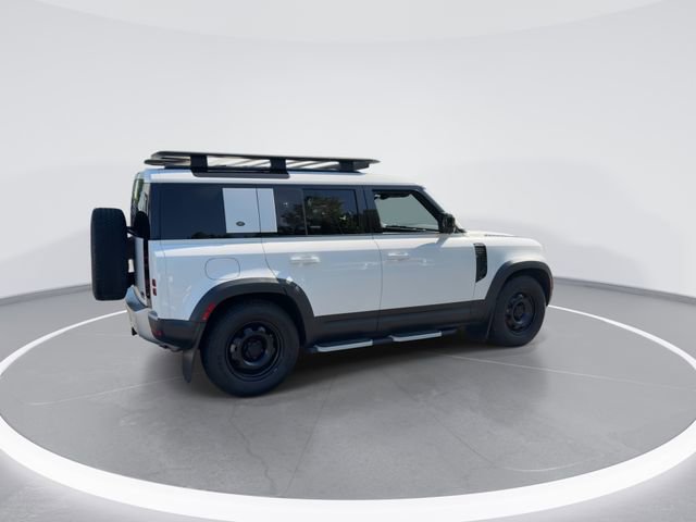 Used 2023 Land Rover Defender 110 S AWD/4WD image 8