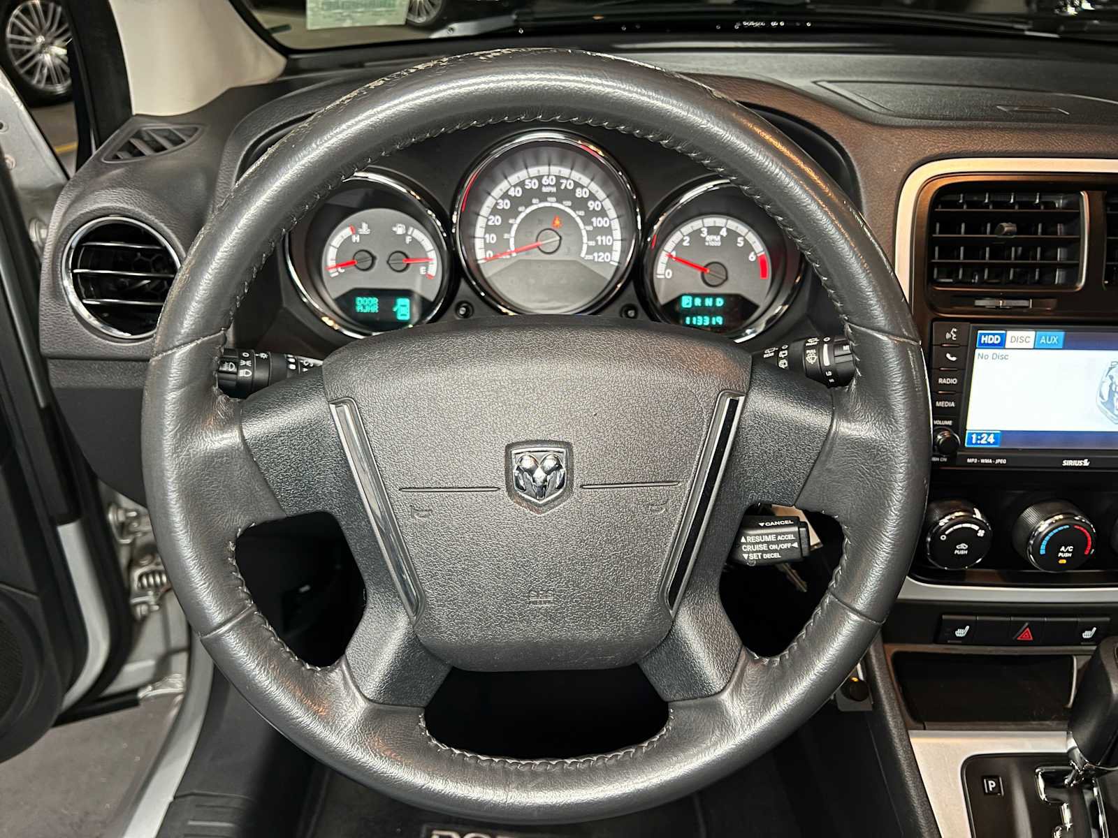Used 2010 Dodge Caliber Heat w/ Premium Sound Group FWD image 25