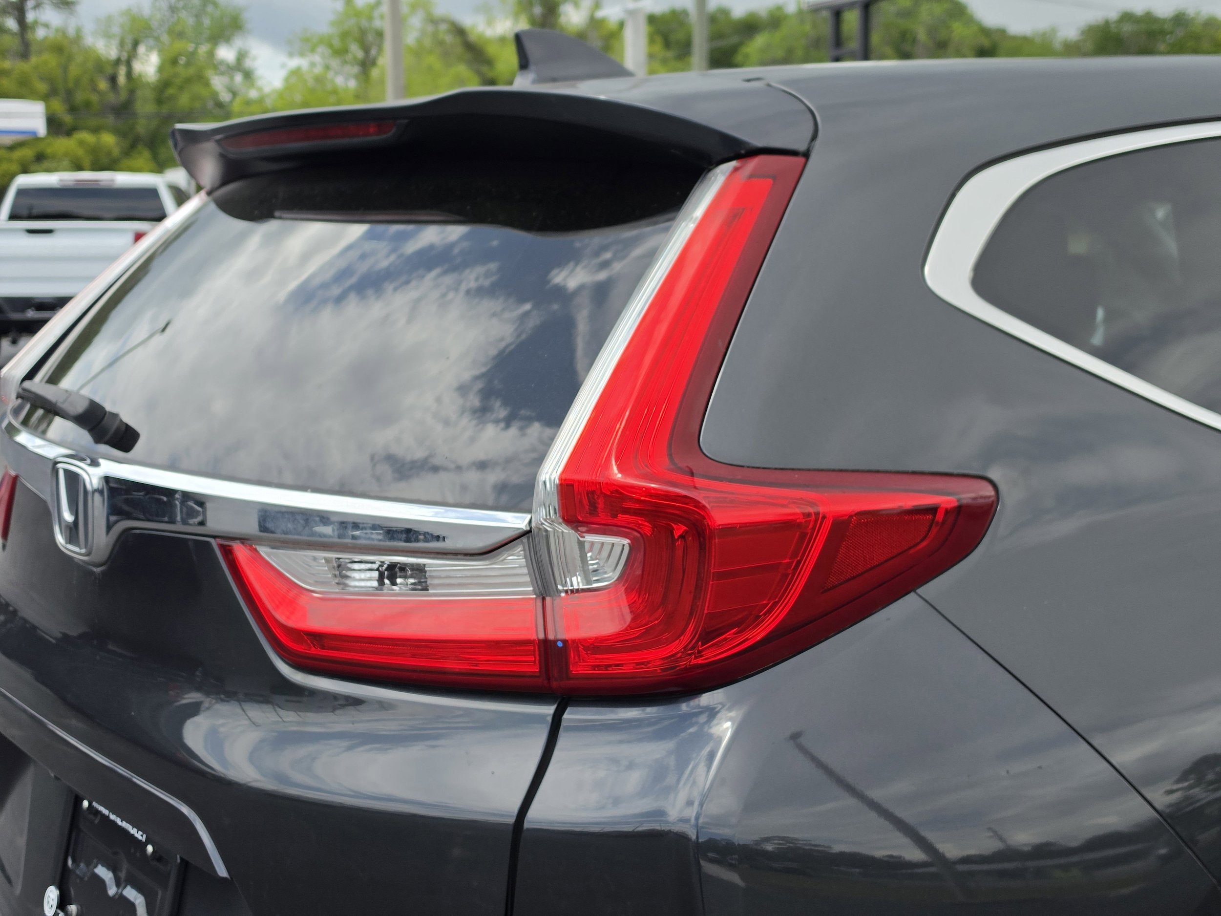 Used 2019 Honda CR-V EX-L image 11