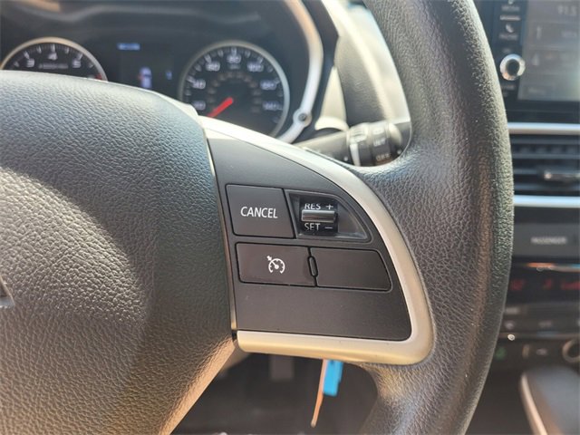 Used 2020 Mitsubishi Eclipse Cross ES image 28