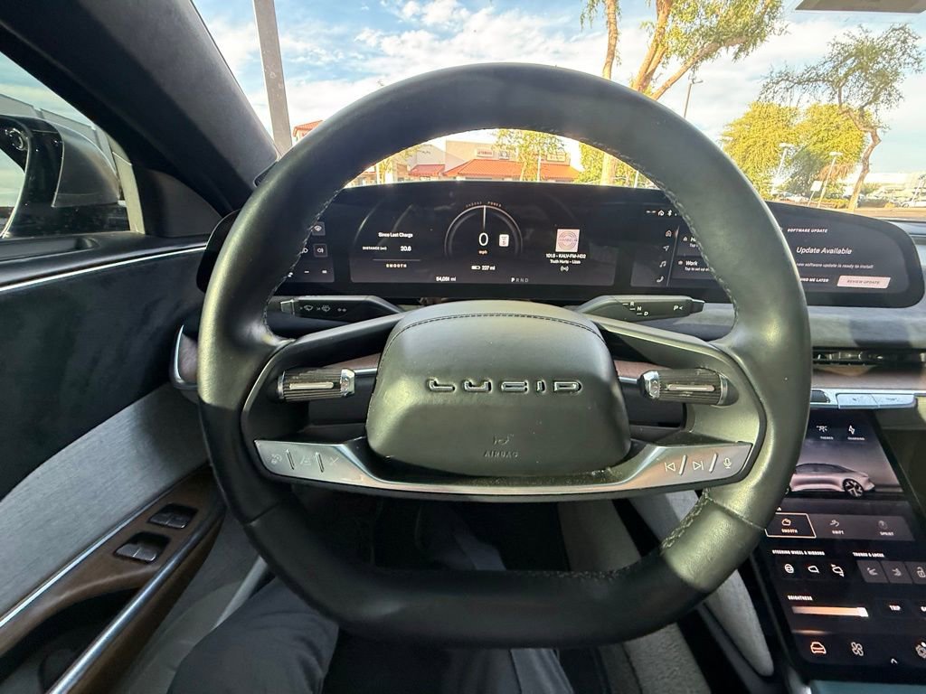 Used 2022 Lucid Air Grand Touring image 16