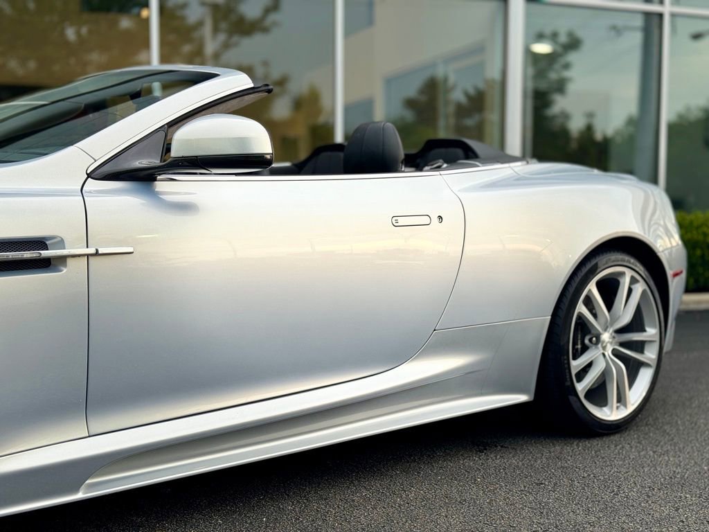 Used 2012 Aston Martin DBS Volante image 15
