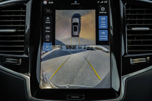 Certified 2024 Volvo XC90 T8 Ultimate w/ Lounge Package AWD/4WD image 43