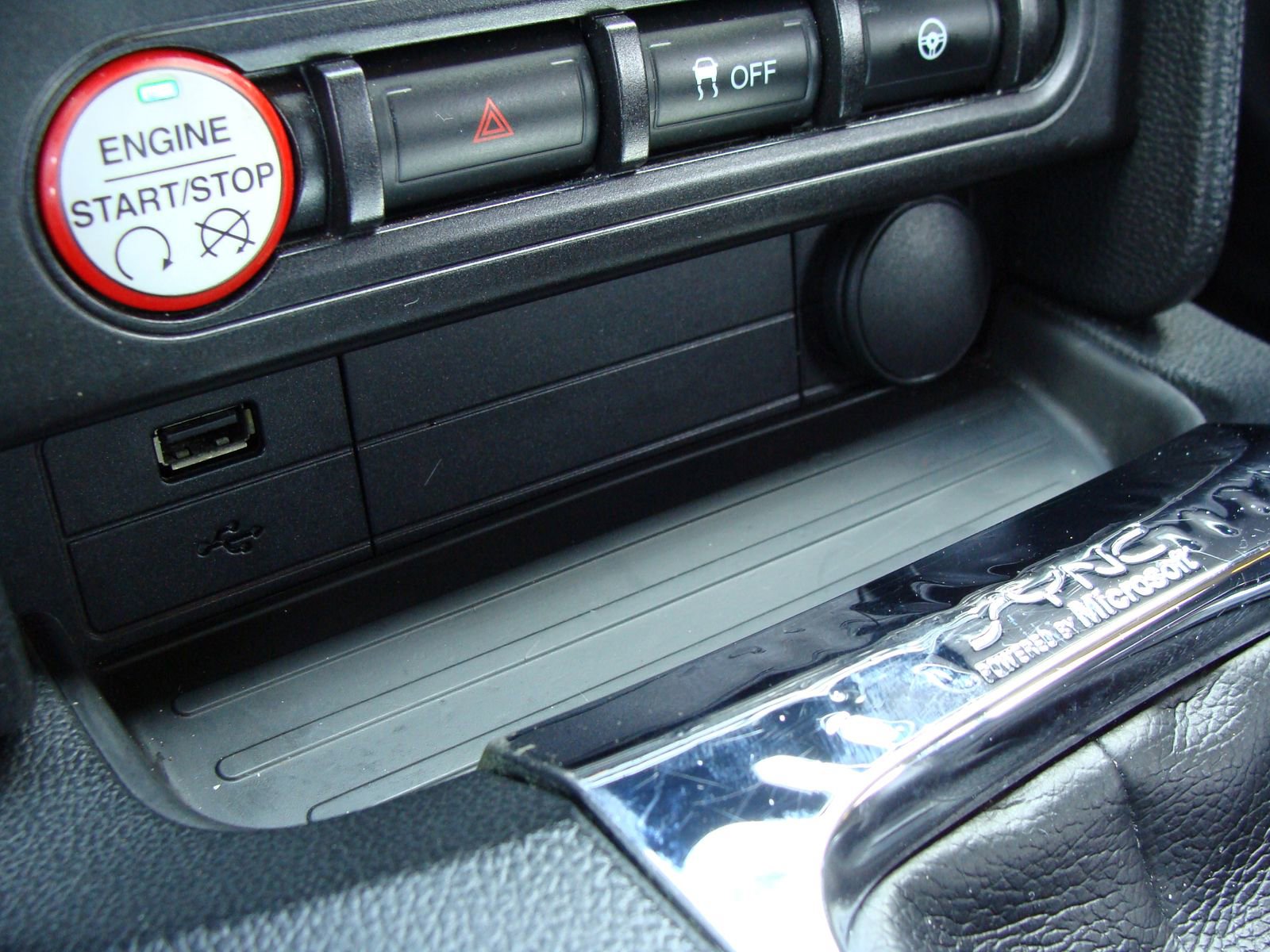 Used 2015 Ford Mustang Coupe image 23