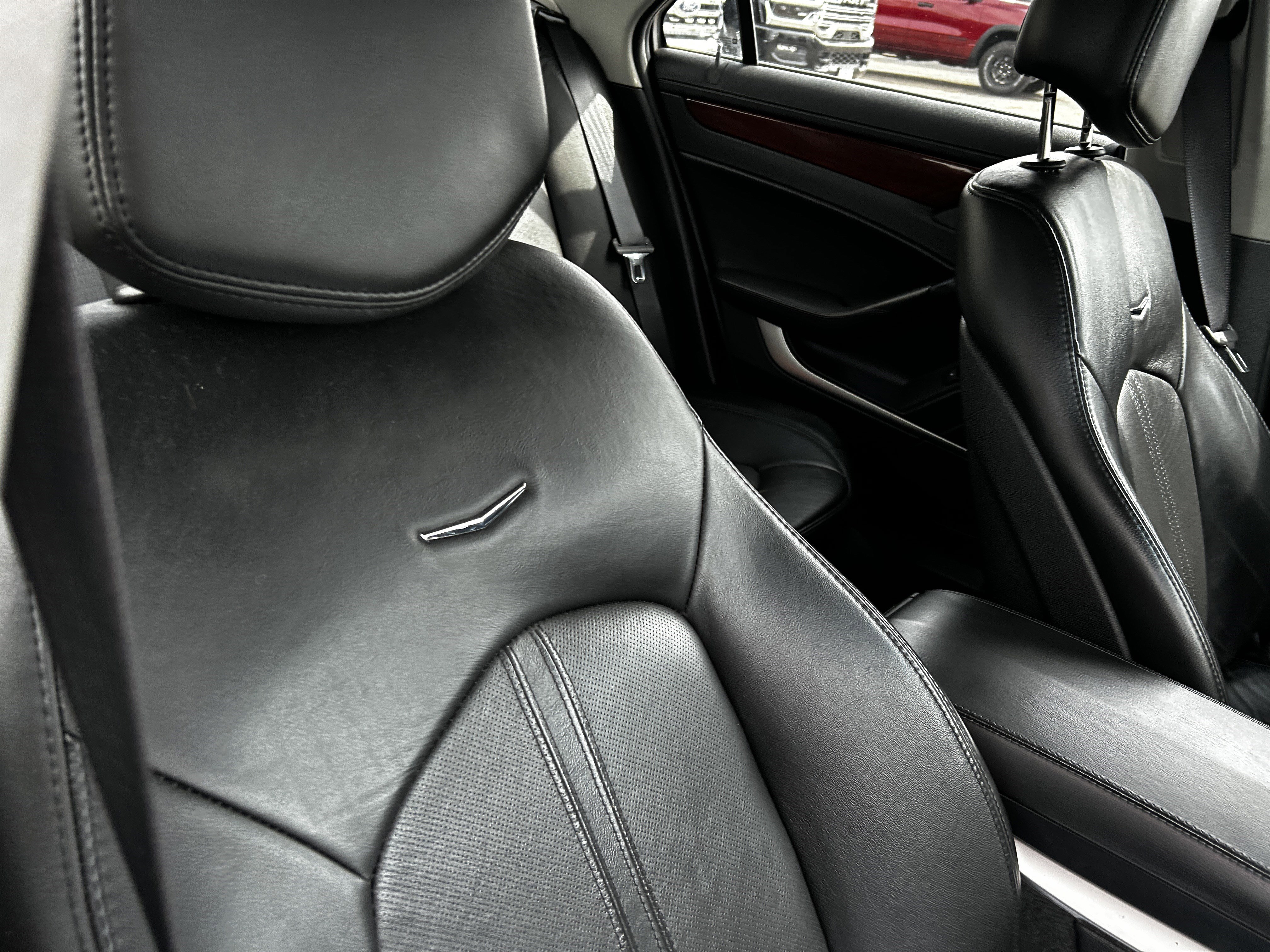 Used 2010 Cadillac CTS Luxury image 13