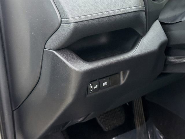 Used 2025 Toyota RAV4 XLE image 10