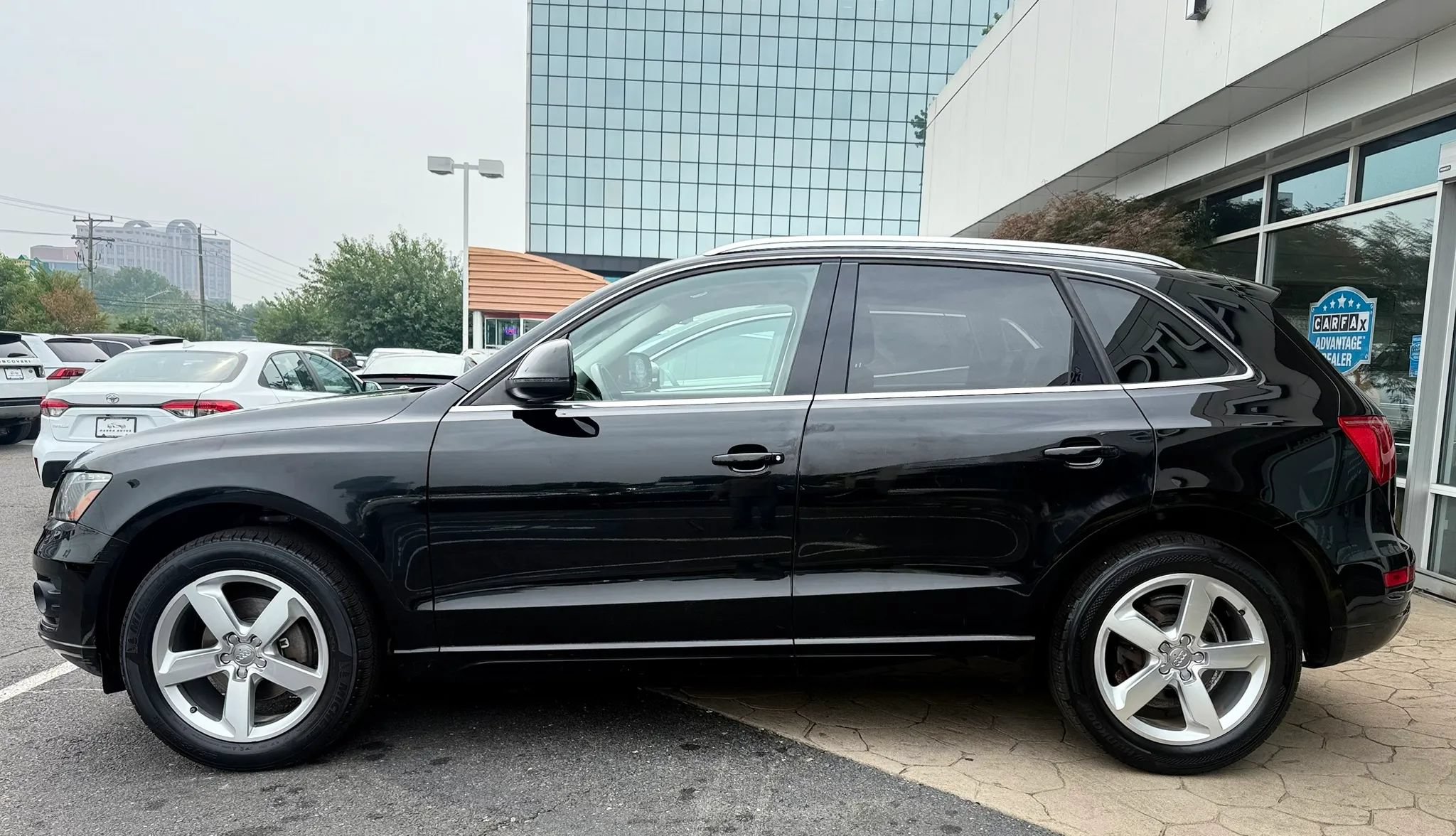 Used 2010 Audi Q5 3.2 Premium Plus AWD/4WD image 4
