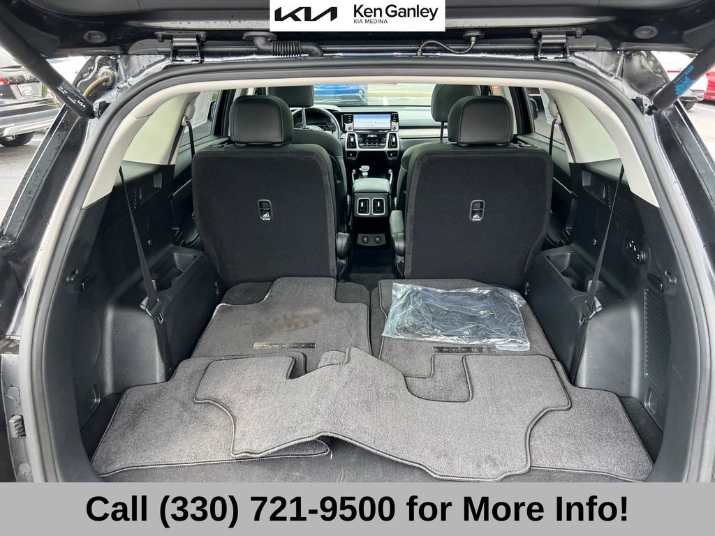 Certified 2022 Kia Sorento EX w/ Panoramic Sunroof Package FWD image 53