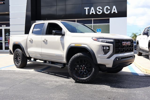 New 2026 GMC Canyon Elevation w/ Convenience Package