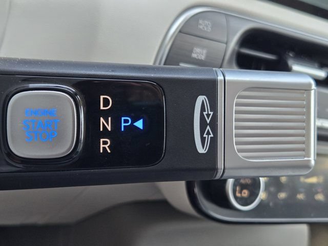 Certified 2026 Hyundai Palisade Limited FWD image 20