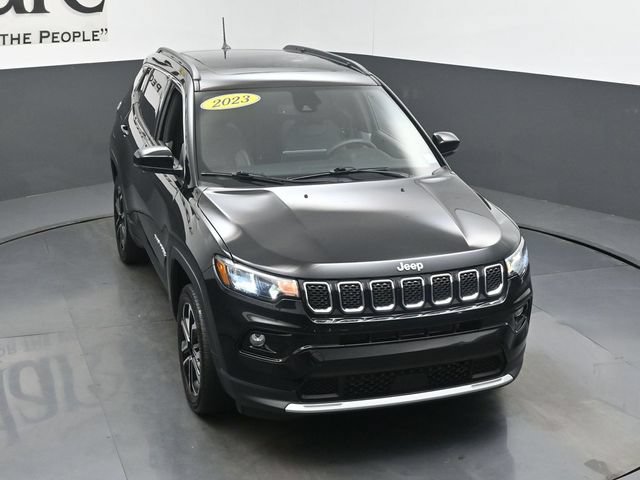 Used 2023 Jeep Compass Limited w/ Sun and Sound Group AWD/4WD image 47