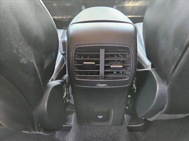 Used 2020 Ford Escape Titanium AWD/4WD image 18