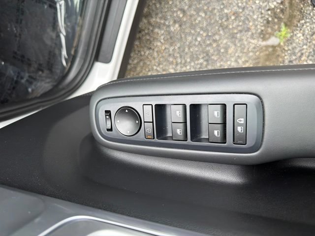 Used 2026 Hyundai Santa Fe SEL AWD/4WD image 28