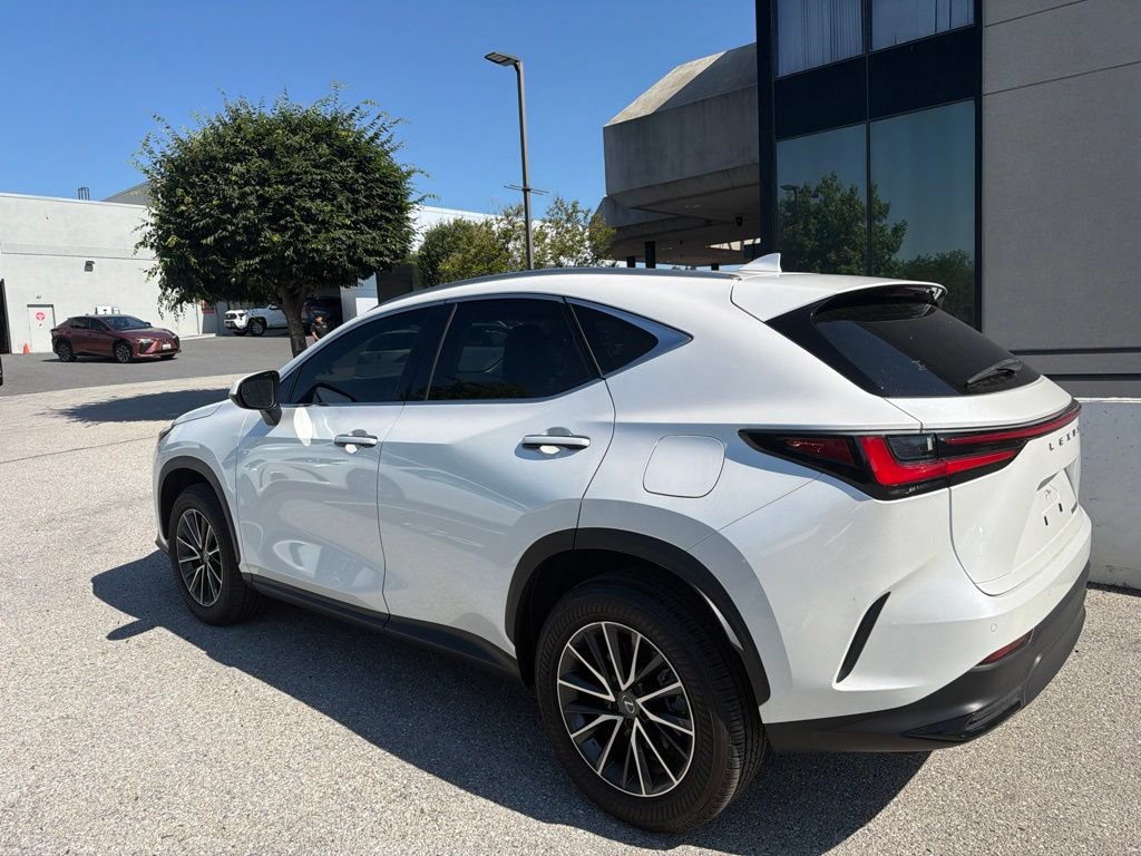 Certified 2024 Lexus NX 250 FWD image 17