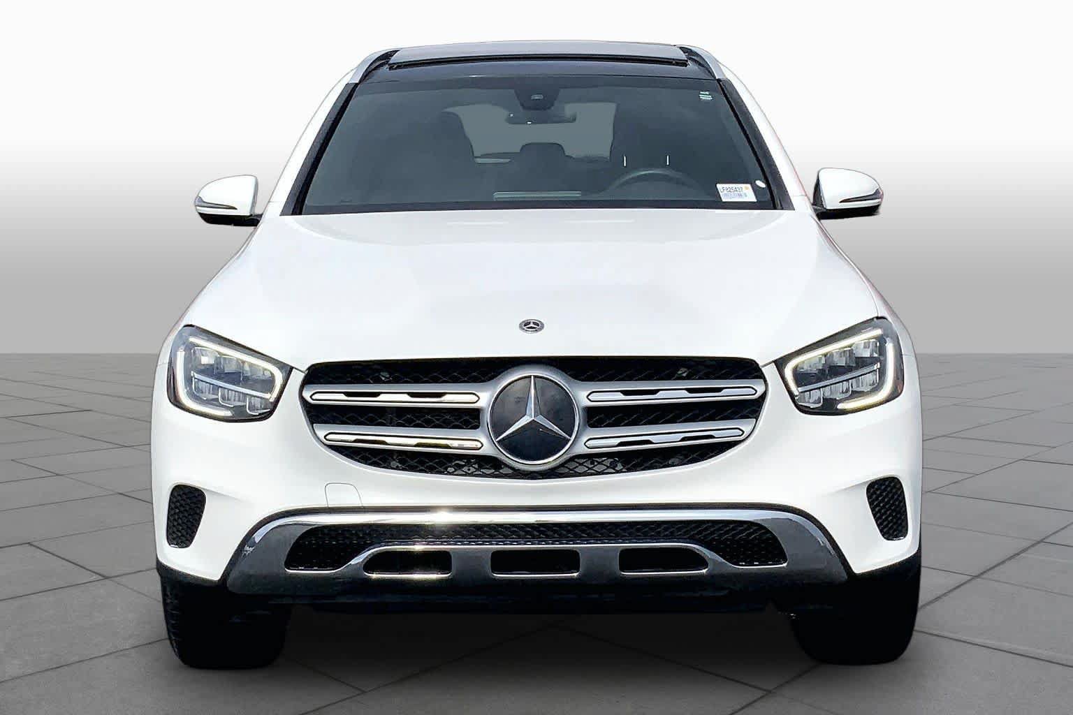 Used 2020 Mercedes-Benz GLC 300 image 4