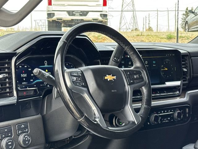 Used 2025 Chevrolet Silverado 2500 LT image 34
