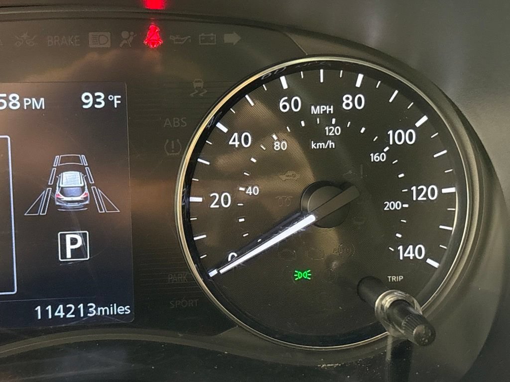 Used 2022 Nissan Kicks SV FWD image 29