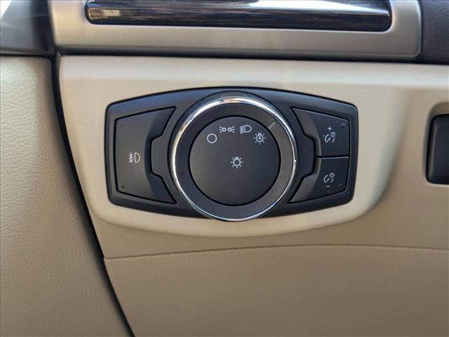 Used 2015 Ford Fusion SE w/ Equipment Group 202A image 10