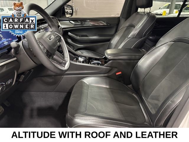 Used 2023 Jeep Grand Cherokee Altitude image 22