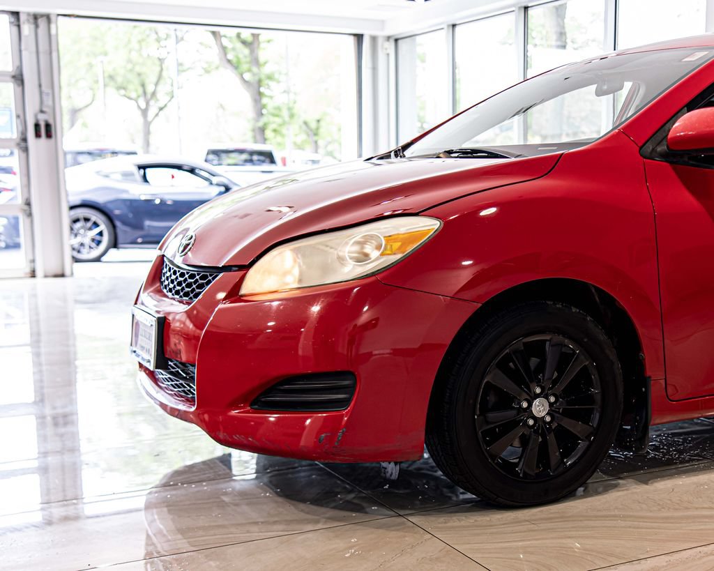 Used 2009 Toyota Matrix FWD image 4