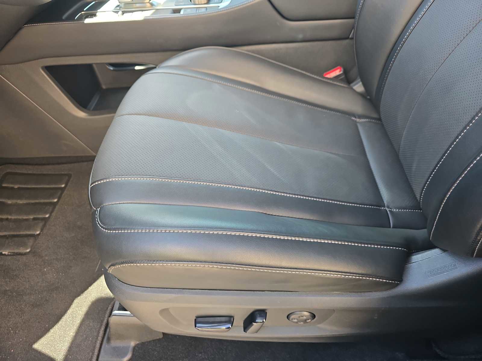 Certified 2026 INFINITI QX60 Luxe w/ Cargo Package image 15