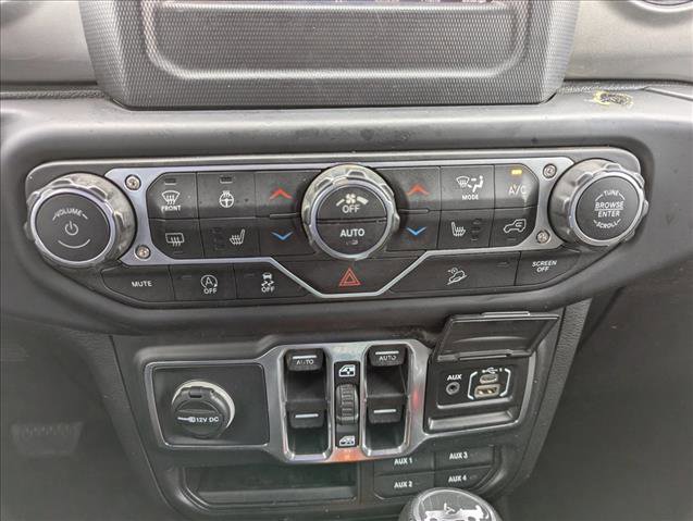 Used 2018 Jeep Wrangler Unlimited Sahara image 18