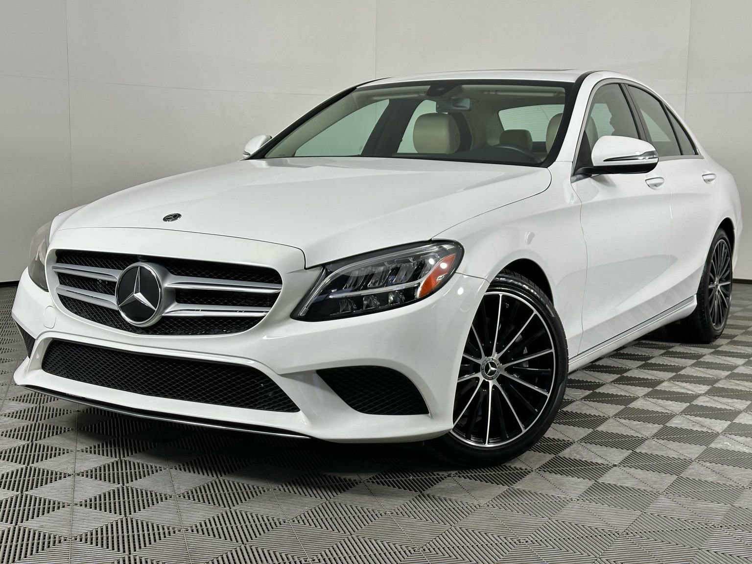 Used 2021 Mercedes-Benz C 300 Sedan w/ Premium Package image 37