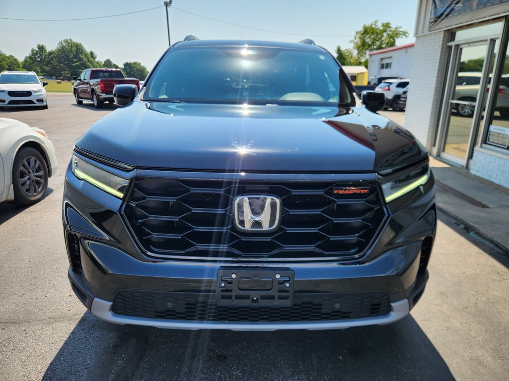 Used 2024 Honda Pilot TrailSport image 9