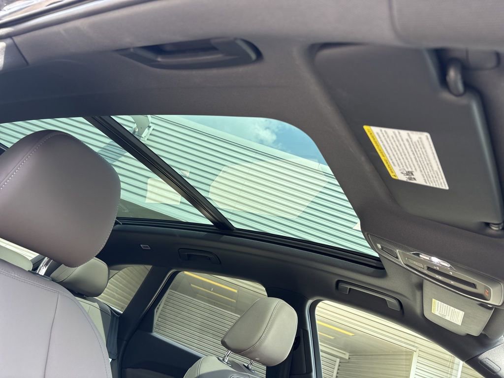 Certified 2025 Audi Q5 Premium w/ Convenience Package image 18