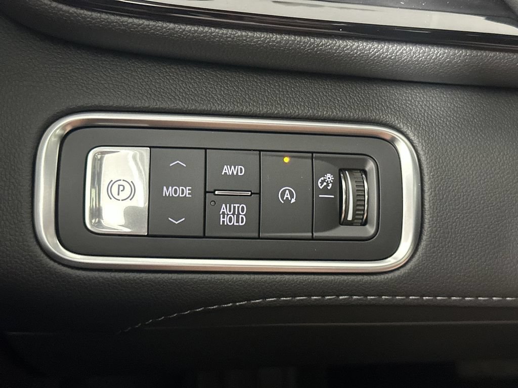 Used 2026 Buick Enclave Avenir w/ Super Cruise Package AWD/4WD image 19