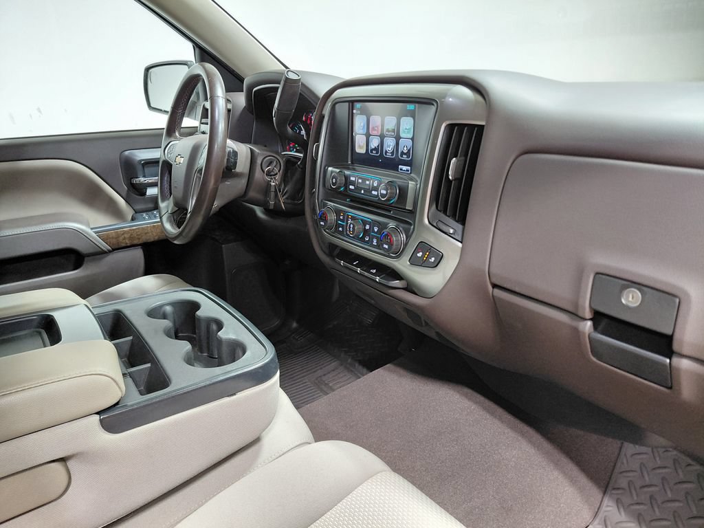 Used 2018 Chevrolet Silverado 1500 LT w/ All Star Edition AWD/4WD image 30