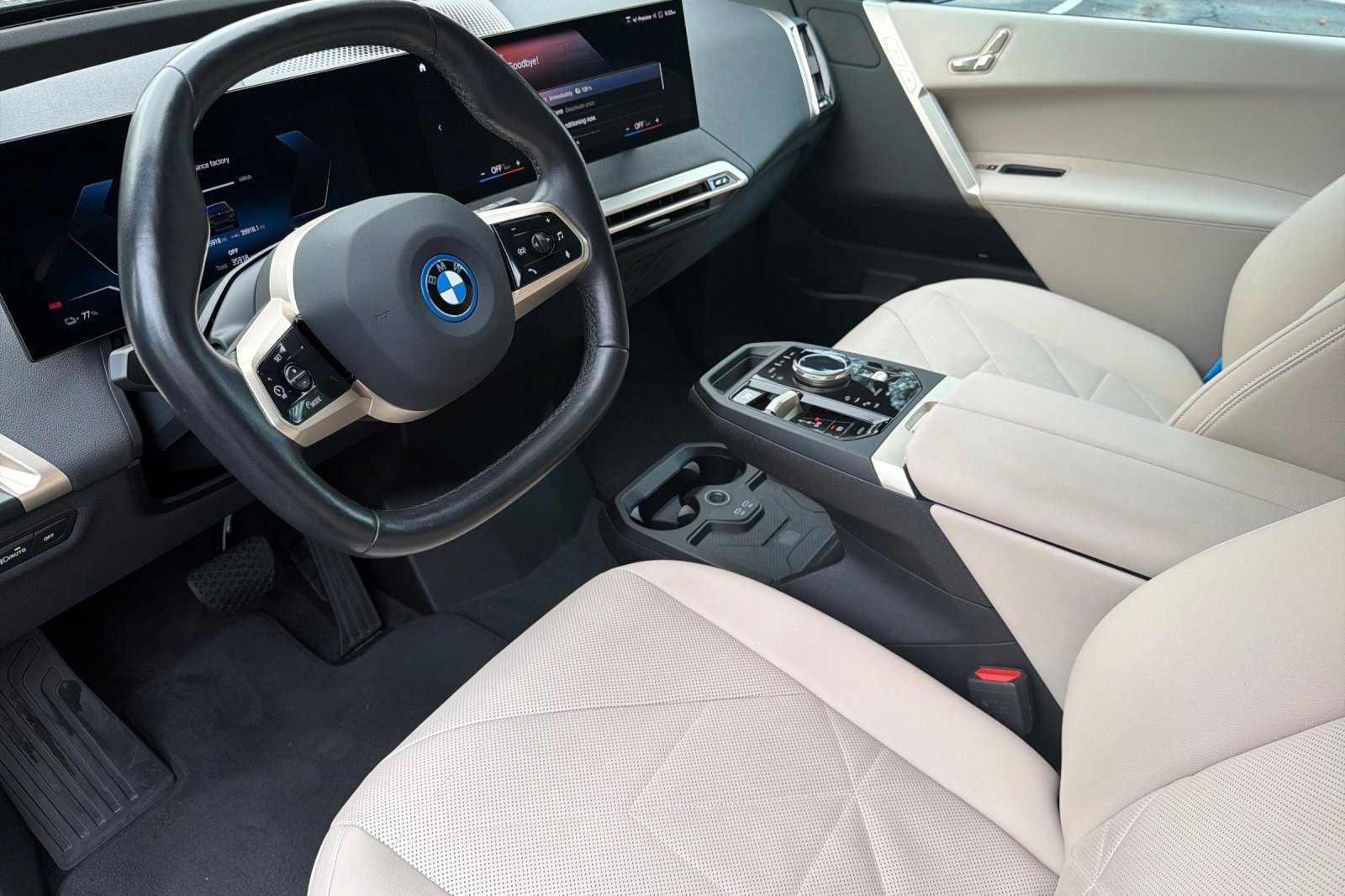 Certified 2023 BMW iX xDrive50 w/ BMW I Signature Blue Package image 11