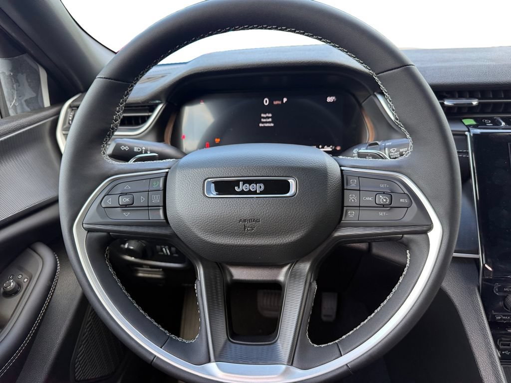 New 2026 Jeep Grand Cherokee Laredo X AWD/4WD image 12