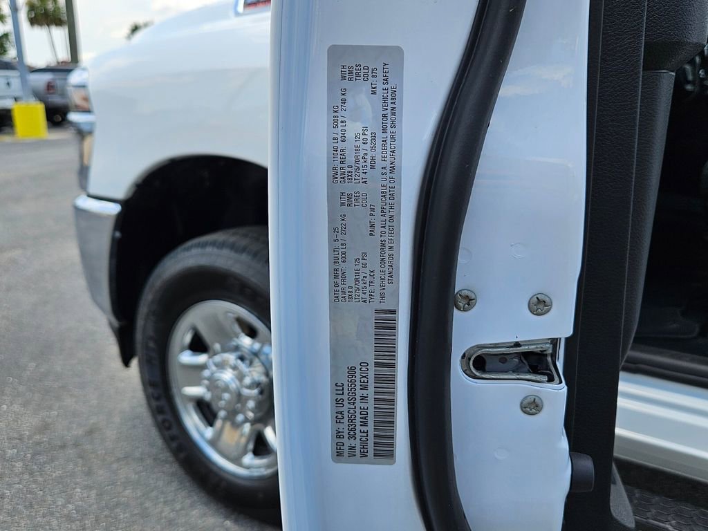 New 2025 RAM 2500 Tradesman image 16