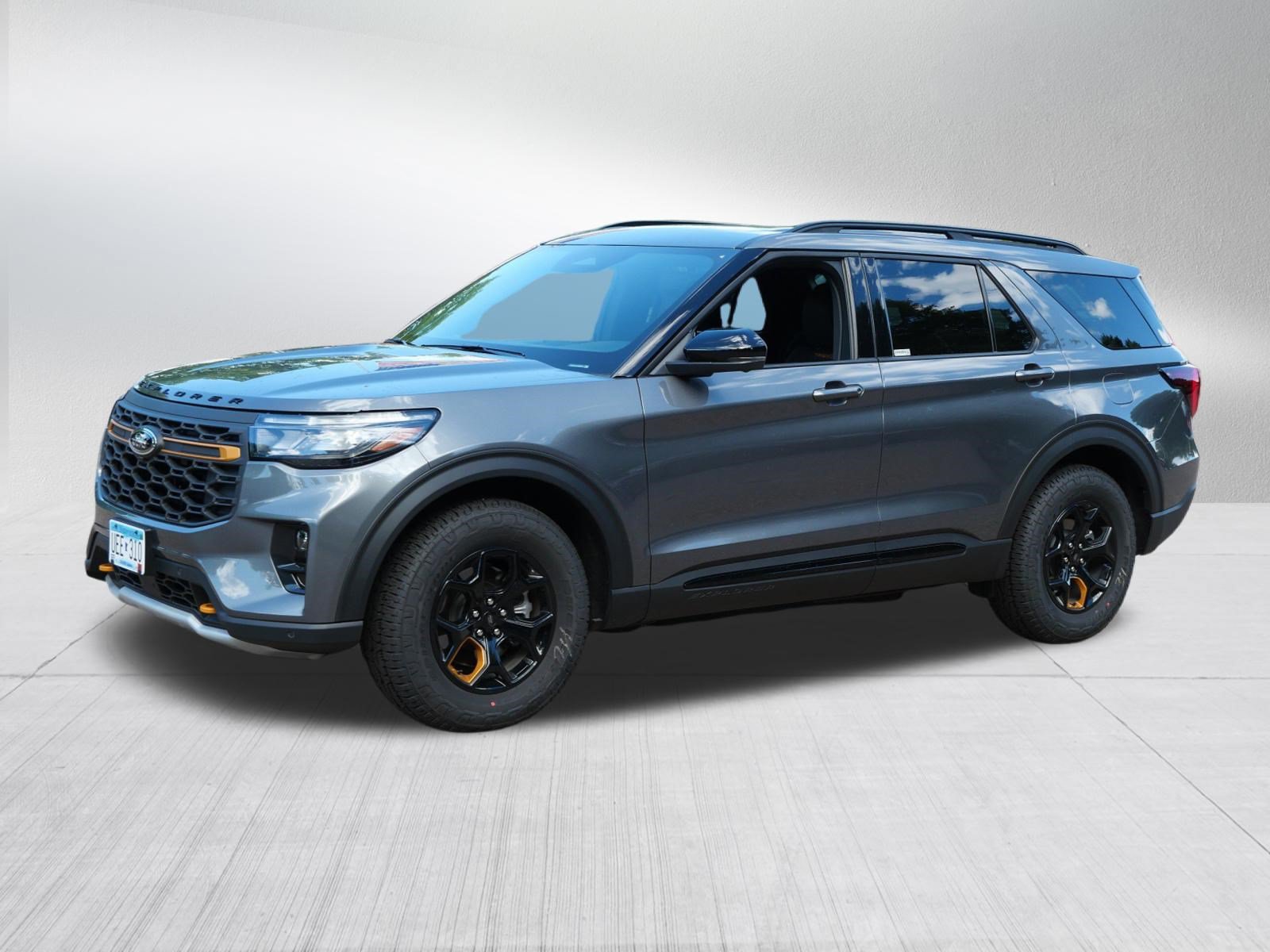 Used 2026 Ford Explorer Tremor w/ Tremor Ultimate Package AWD/4WD image 3