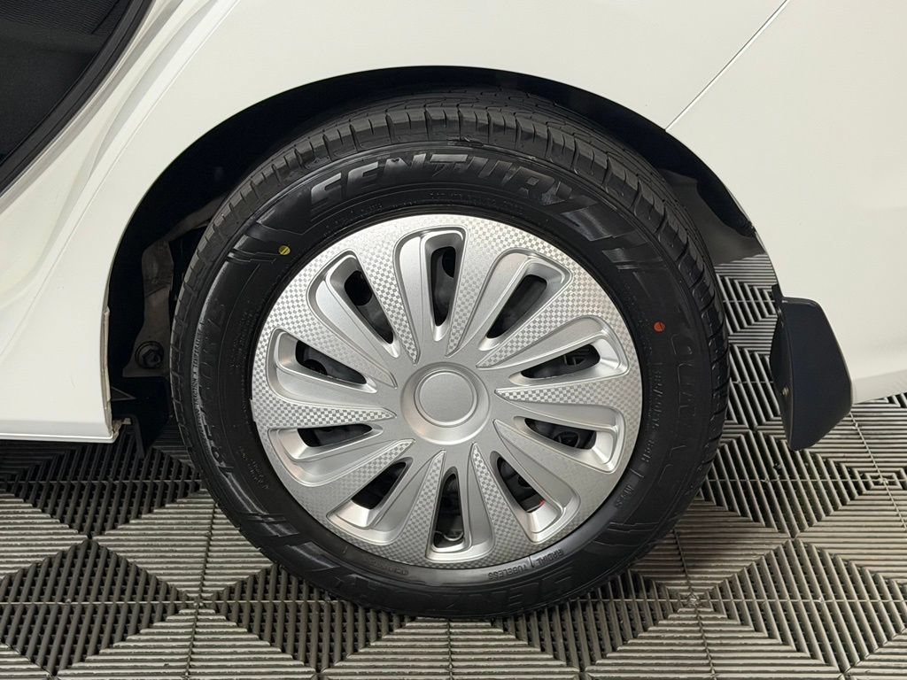 Used 2019 Honda Fit LX image 10