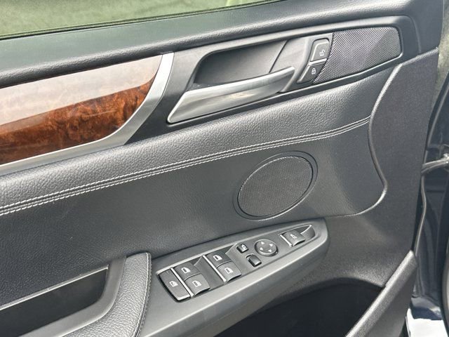 Used 2017 BMW X3 xDrive28i image 14