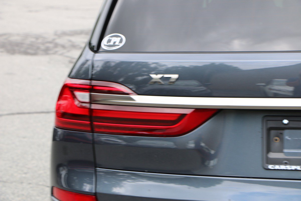 Used 2021 BMW X7 M50i w/ Executive Package AWD/4WD image 6