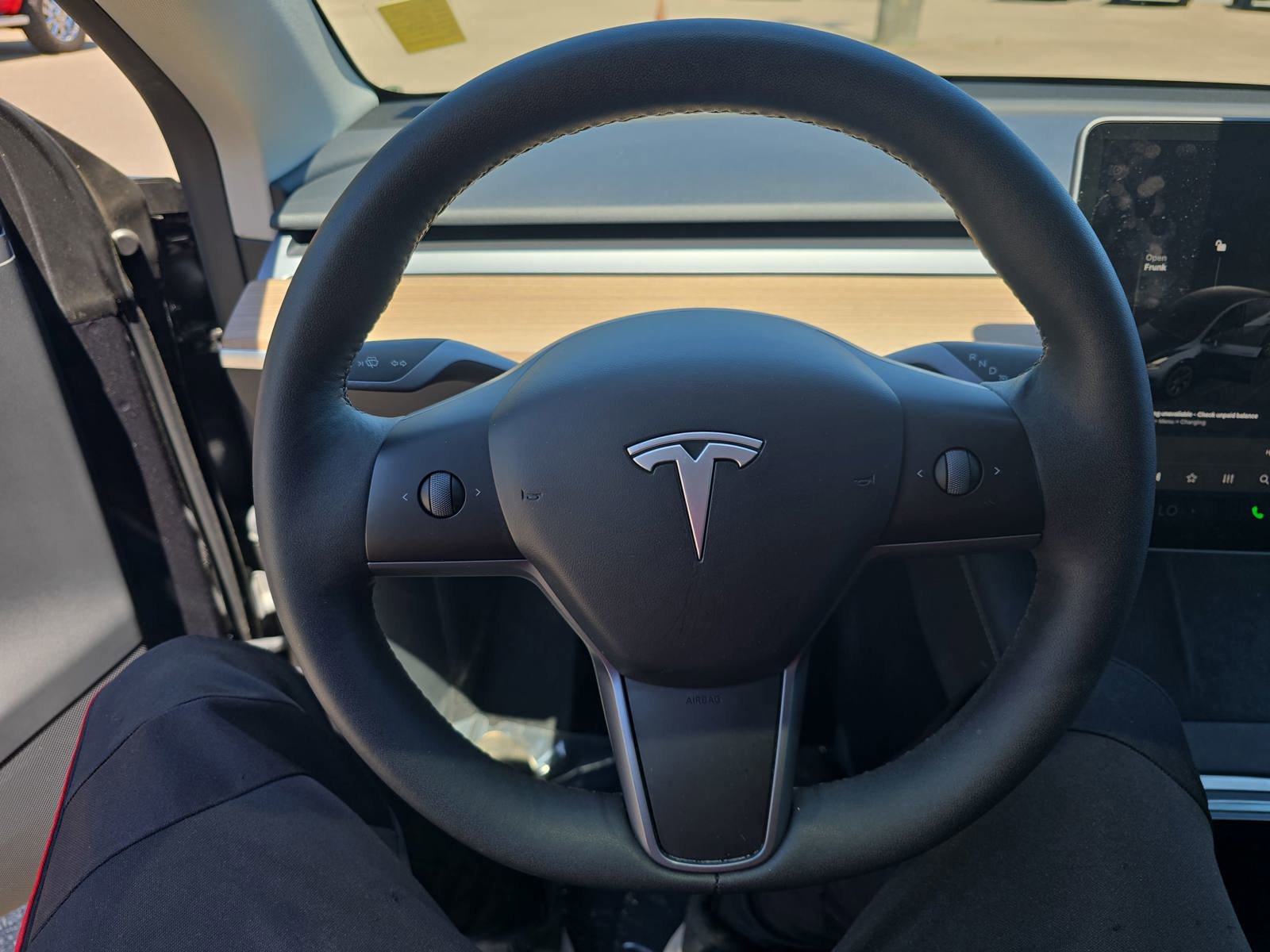 Used 2025 Tesla Model Y Long Range AWD/4WD image 16