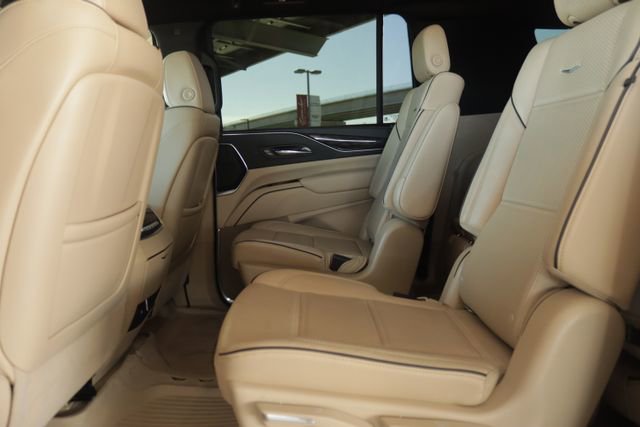 Certified 2022 Cadillac Escalade ESV Premium Luxury image 32