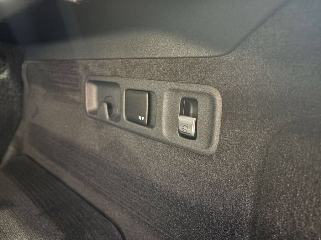 Used 2024 Mercedes-Benz AMG GT 63 S image 33