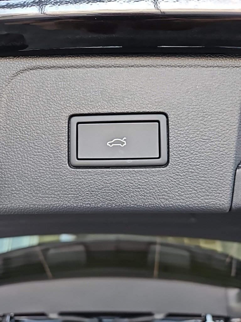 New 2026 Volkswagen Atlas SE image 21