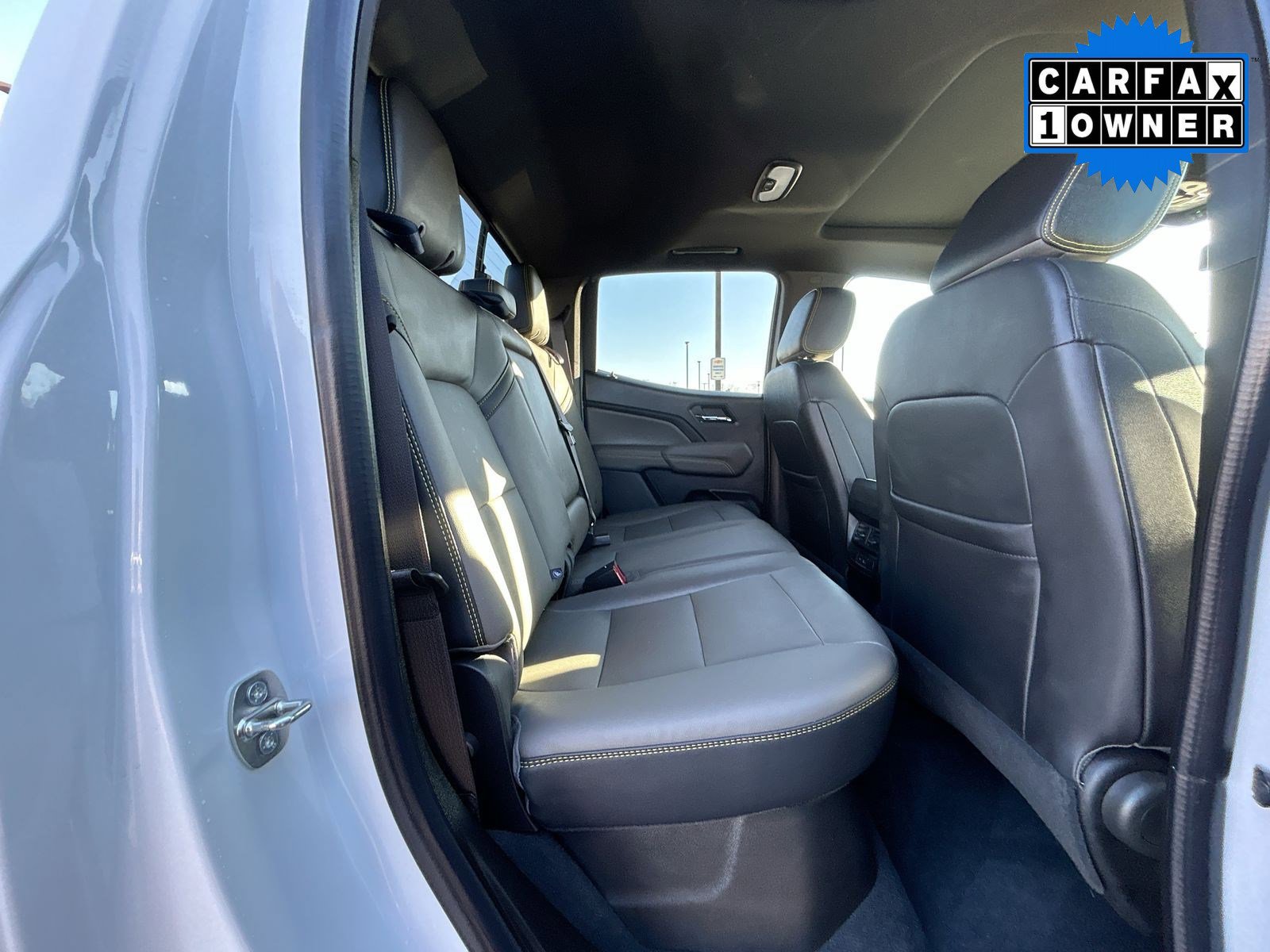 Used 2023 Chevrolet Colorado ZR2 w/ ZR2 Convenience Package III image 26