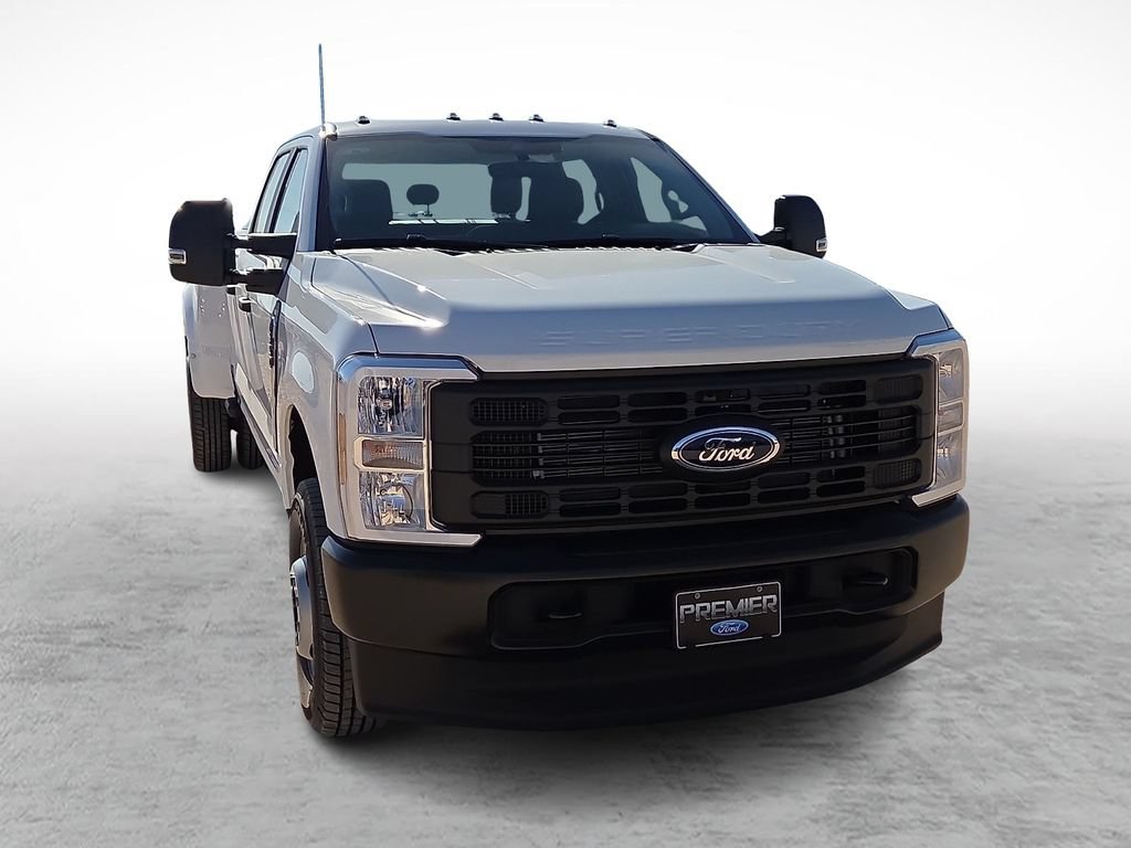 New 2026 Ford F350 XL AWD/4WD image 2