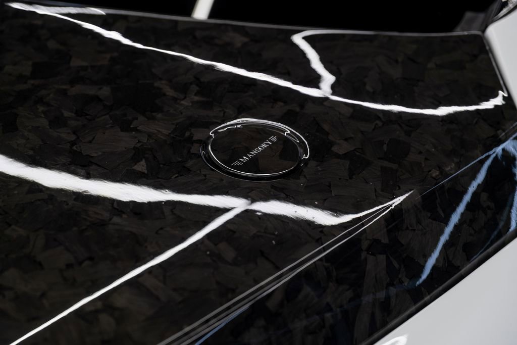 Used 2024 Rolls-Royce Cullinan image 31