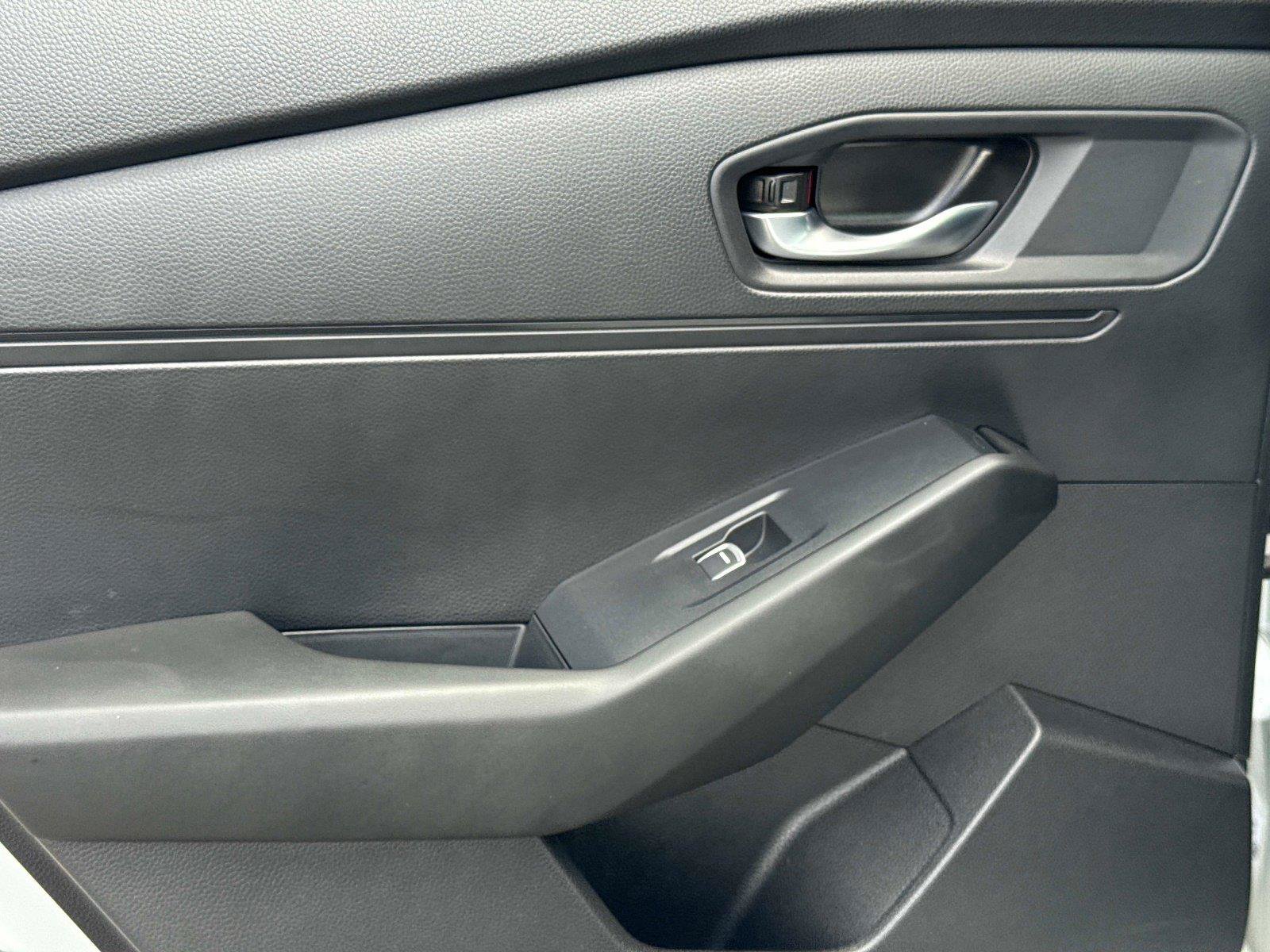Certified 2023 Honda Accord Sport image 12