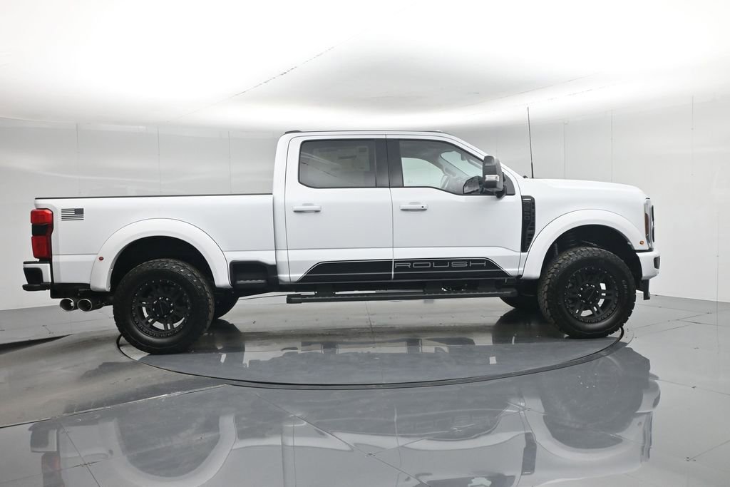 New 2026 Ford F250 Lariat w/ Black Appearance Package image 29