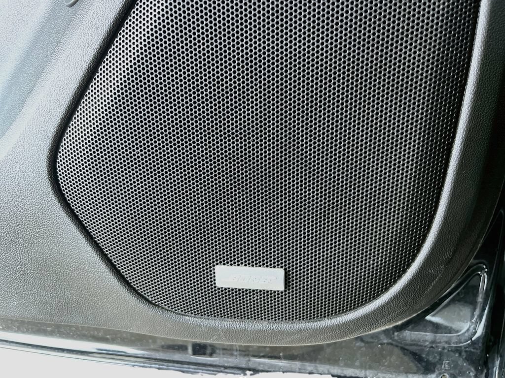 Used 2020 GMC Acadia AT4 w/ LPO, Floor Liner Package AWD/4WD image 19