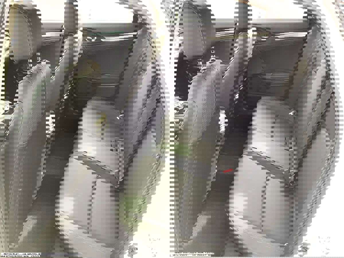 Used 2018 Honda Civic EX-L image 13